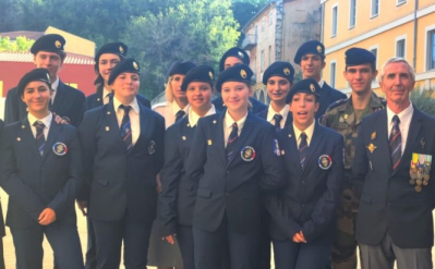 Une promotion de jeunes cadets avant la remise des bérets