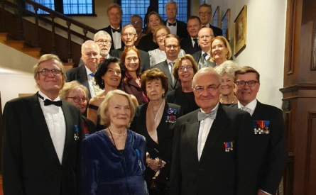 Les Président P. Sandevoir , Madame l'Ambassadrice de France et le Président de la représentation en Finlande 
